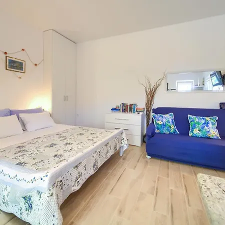 Apartment Nena Krk Town Extérieur photo