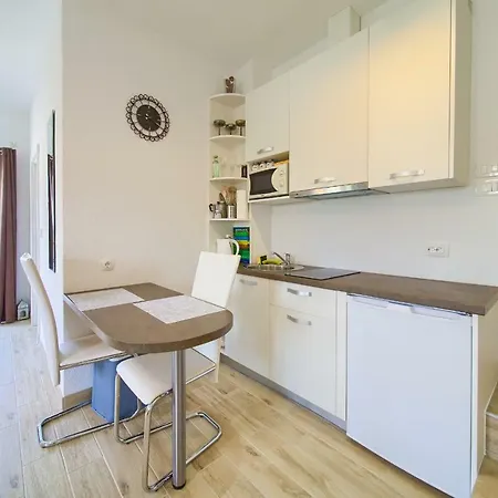 Apartment Nena Krk Town Extérieur photo