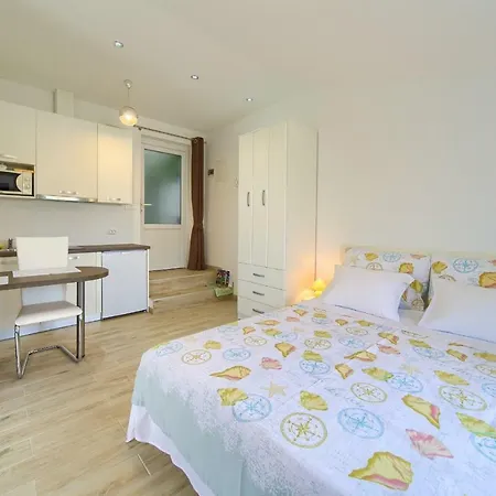 Apartment Nena Krk Town Extérieur photo