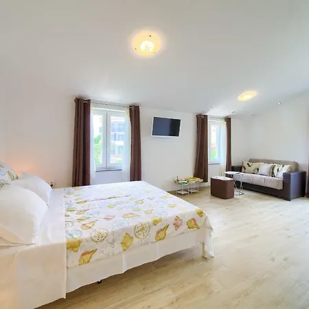 Apartment Nena Krk Town Extérieur photo